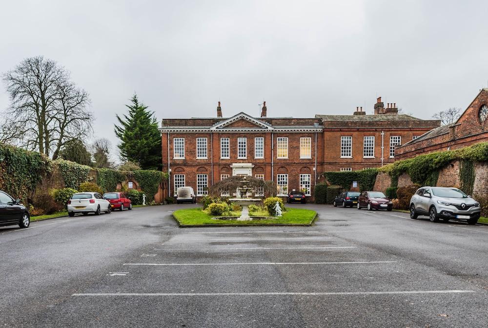 Baylis House Hotel Slough Buitenkant foto