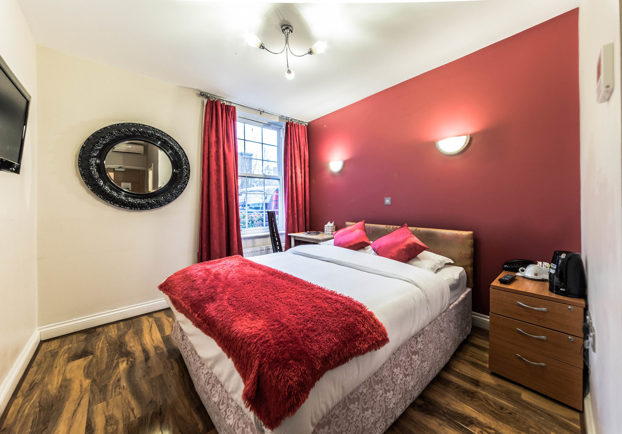 Baylis House Hotel Slough Buitenkant foto